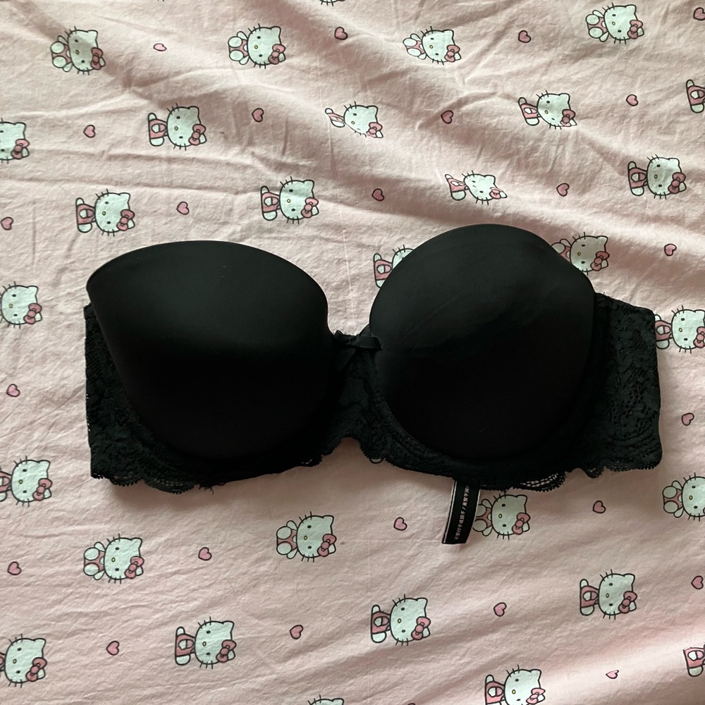 Victorias Secret Lace, Push-Up Bra Strapless Size 32D